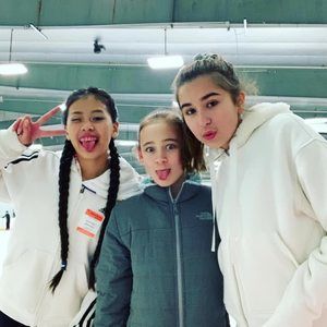 Meet your Posher, Lola